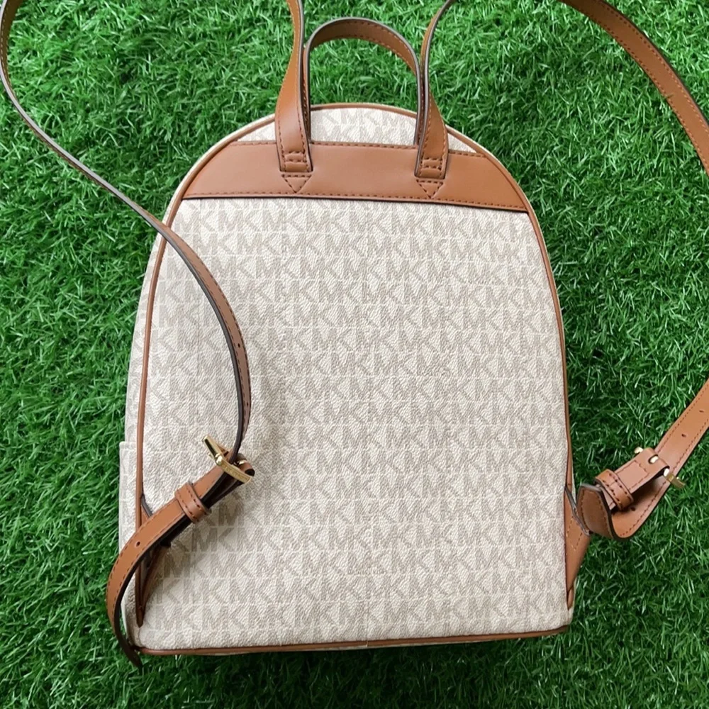 MICHAEL KORS Kenly Medium Backpack Signature Vanilla Bag